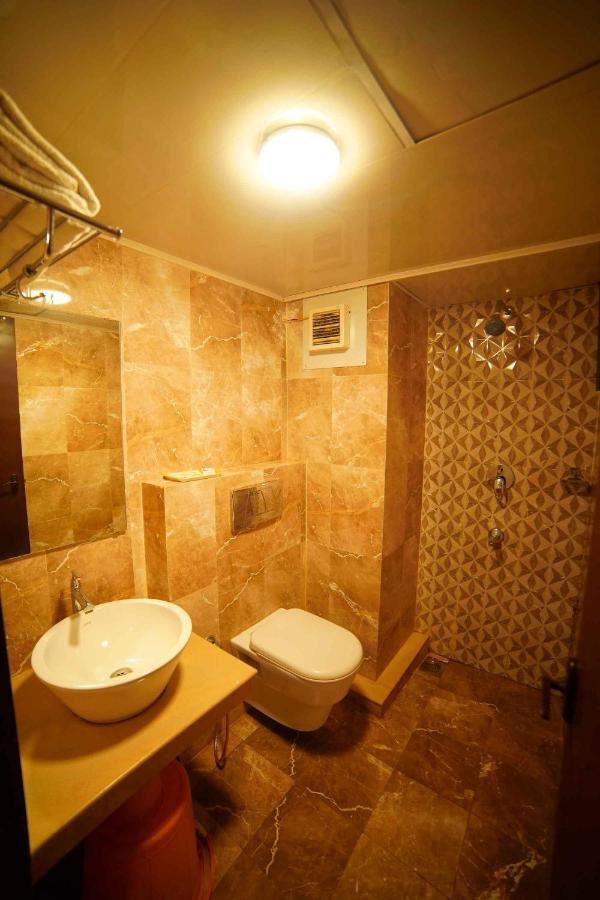 Lalitha Inn Guruvāyūr Екстериор снимка